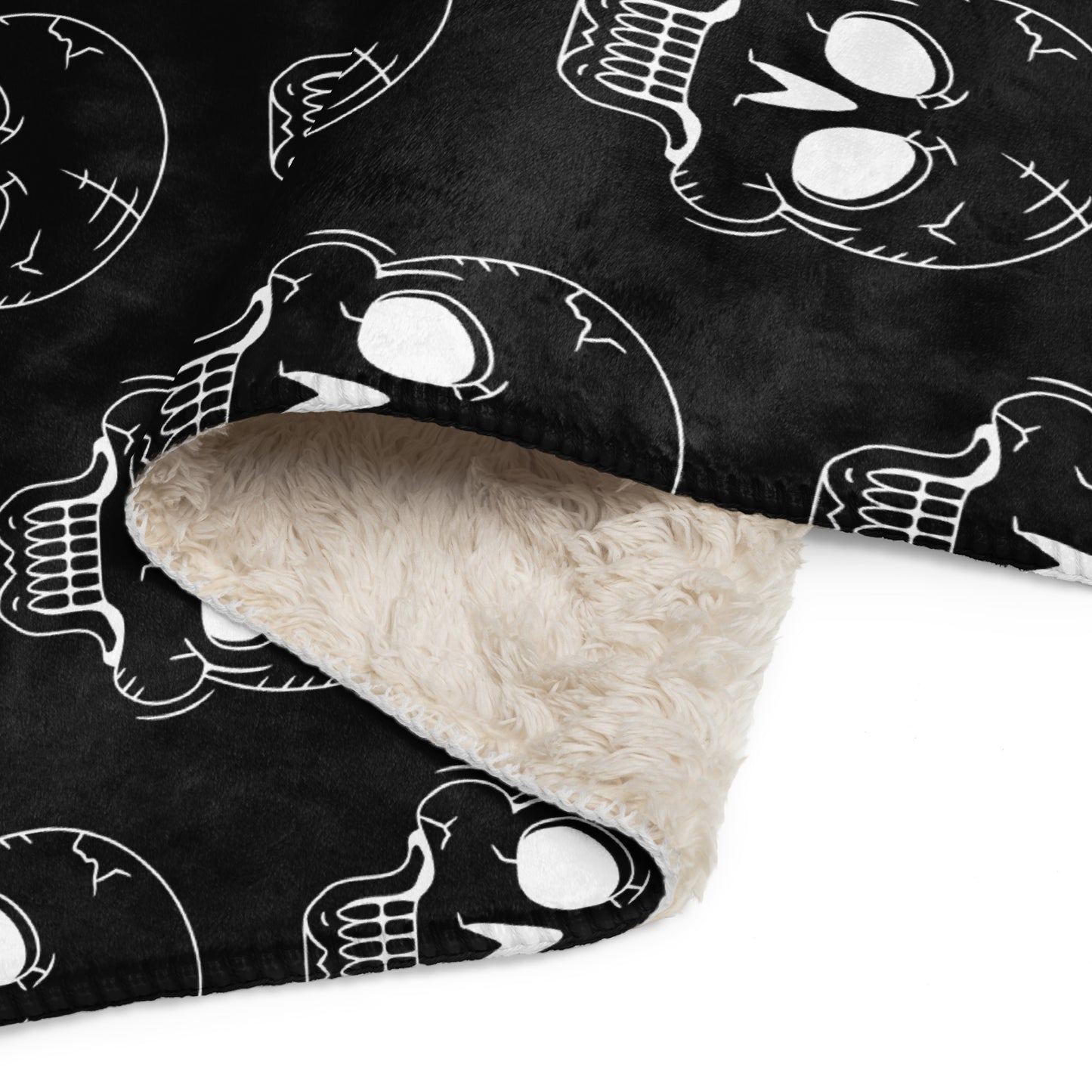 BLACK LAUGHING SKULL SHERPA BLANKET