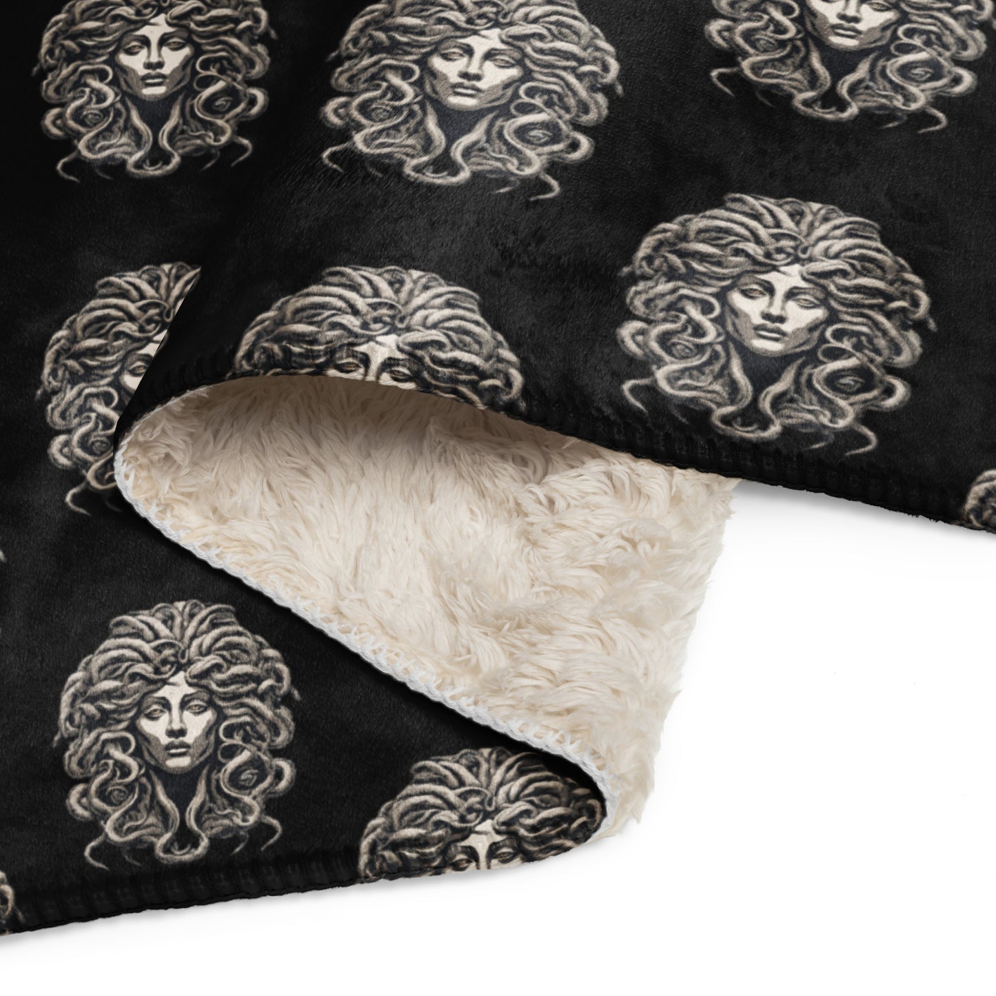 MEDUSA SHERPA BLANKET